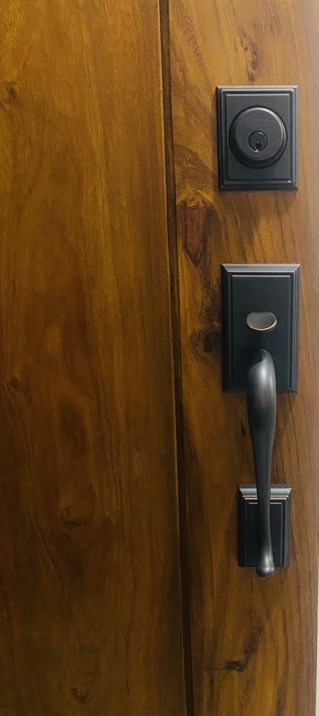 VInteriorsLtd1's tweet photo. This year has been about rustic doors added a touch of character to any space. They're like a gateway to a different era! 😍
An addition of classic locks
#RusticDoors
#VintageCharm https://t.co/0J0b4qc78D