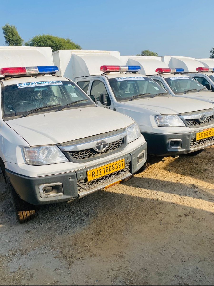 Dr Sanwal Ram (@drsanwalram1994) on Twitter photo MVU में नौकरी दिलाने के नाम पर कम्पनी के दलालों द्वारा पशु चिकित्सकों, पेरावेट व ड्राइवरों से 50k-1लाख रू तक खुली लूट चल रही है।
<a href="/RajCMO/">CMO Rajasthan</a> व <a href="/AHDRajasthan/">Department Of Animal Husbandry, Govt Of Rajasthan</a> मामले को संज्ञान लेकर तुरंत कार्यवाही करें और केंद्र सरकार द्वारा निर्धारित VO का वेतनमान 56100रू भी लागु करवाने की कृपा करें। MVU में नौकरी दिलाने के नाम पर कम्पनी के दलालों द्वारा पशु चिकित्सकों, पेरावेट व ड्राइवरों से 50k-1लाख रू तक खुली लूट चल रही है।
<a href="/RajCMO/">CMO Rajasthan</a> व <a href="/AHDRajasthan/">Department Of Animal Husbandry, Govt Of Rajasthan</a> मामले को संज्ञान लेकर तुरंत कार्यवाही करें और केंद्र सरकार द्वारा निर्धारित VO का वेतनमान 56100रू भी लागु करवाने की कृपा करें।
