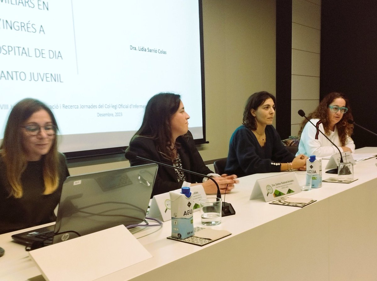 La Dra. Esther Rubinat Arnaldo, responsable de la Comissió de Recerca del COILL, convidada a la taula “Recerca infermera i resultats en salut, visibilitzem-la” de la #VIII #Jornada #Recerca <a href="/codita_tgn/">Codita Tarragona</a>.

#Esther #Rubinat és professora de la FIF-UdL i IP del GReCS IRBLleida.