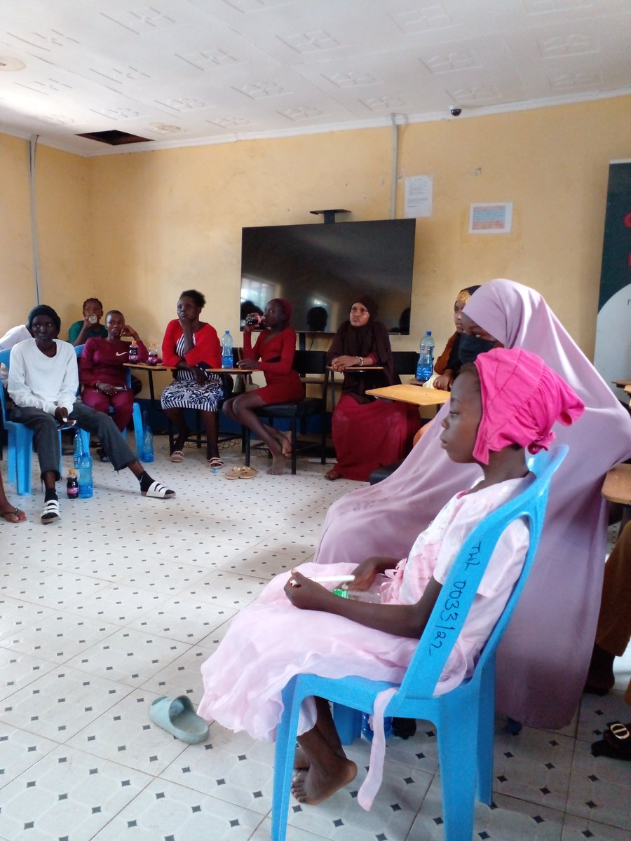 To mark the end of #16DaysOfActivismAgainstGenderBasedViolence we hosted a community forum to engage adolescent girls and youths on reproductive health, responsible fun and safety during this long holiday.
#youthempowerment #SafeHolidays