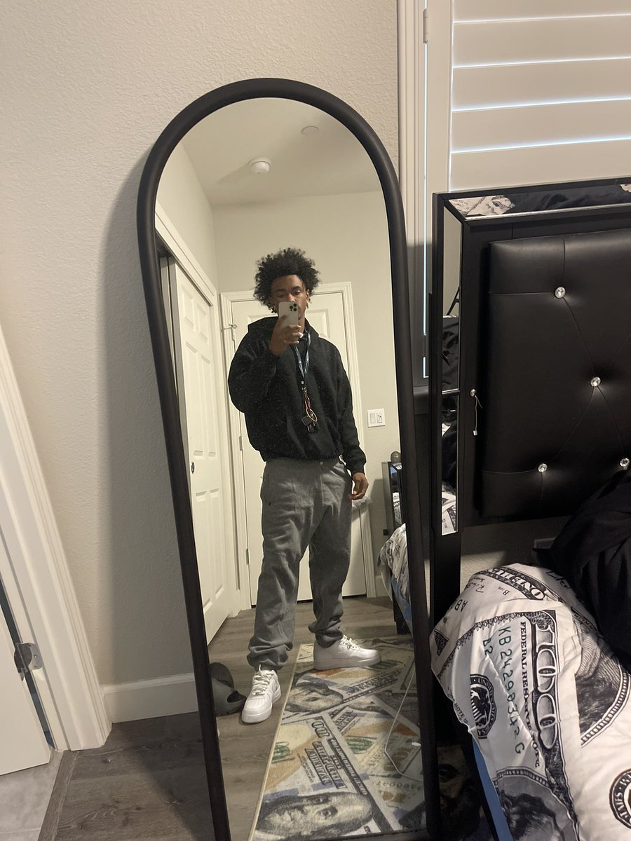 cfkex's tweet photo. This all I got for y’all. https://t.co/avxhf8ThSo