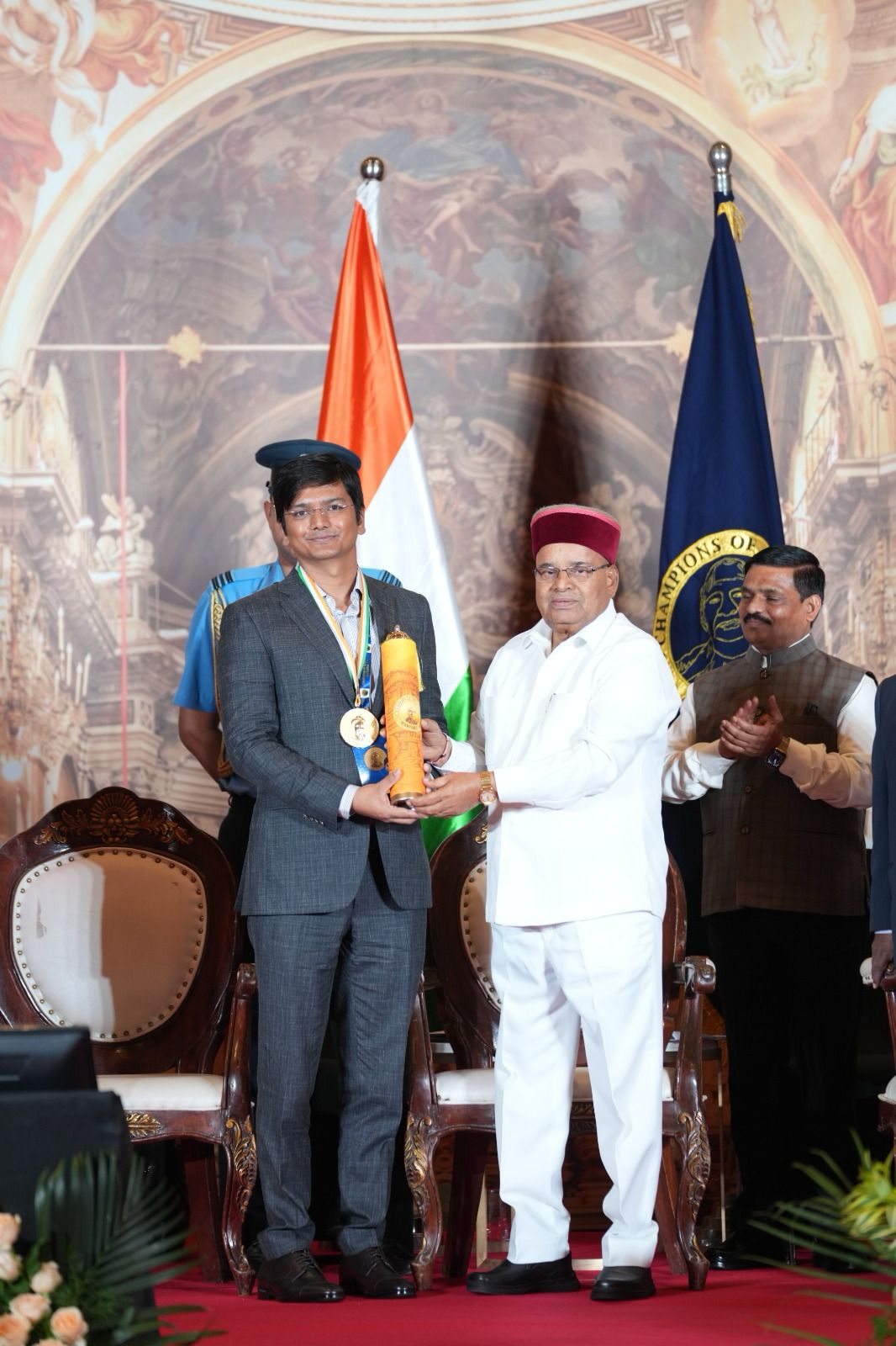 Former Karnataka CM SM Krishna Giving Champions Of Change Award