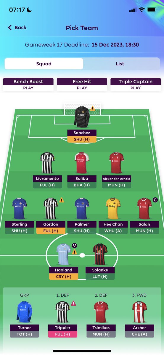 FPLTalks's tweet image. GW17 any advice on what my transfer should be? 

#FPL #FPLCommunity