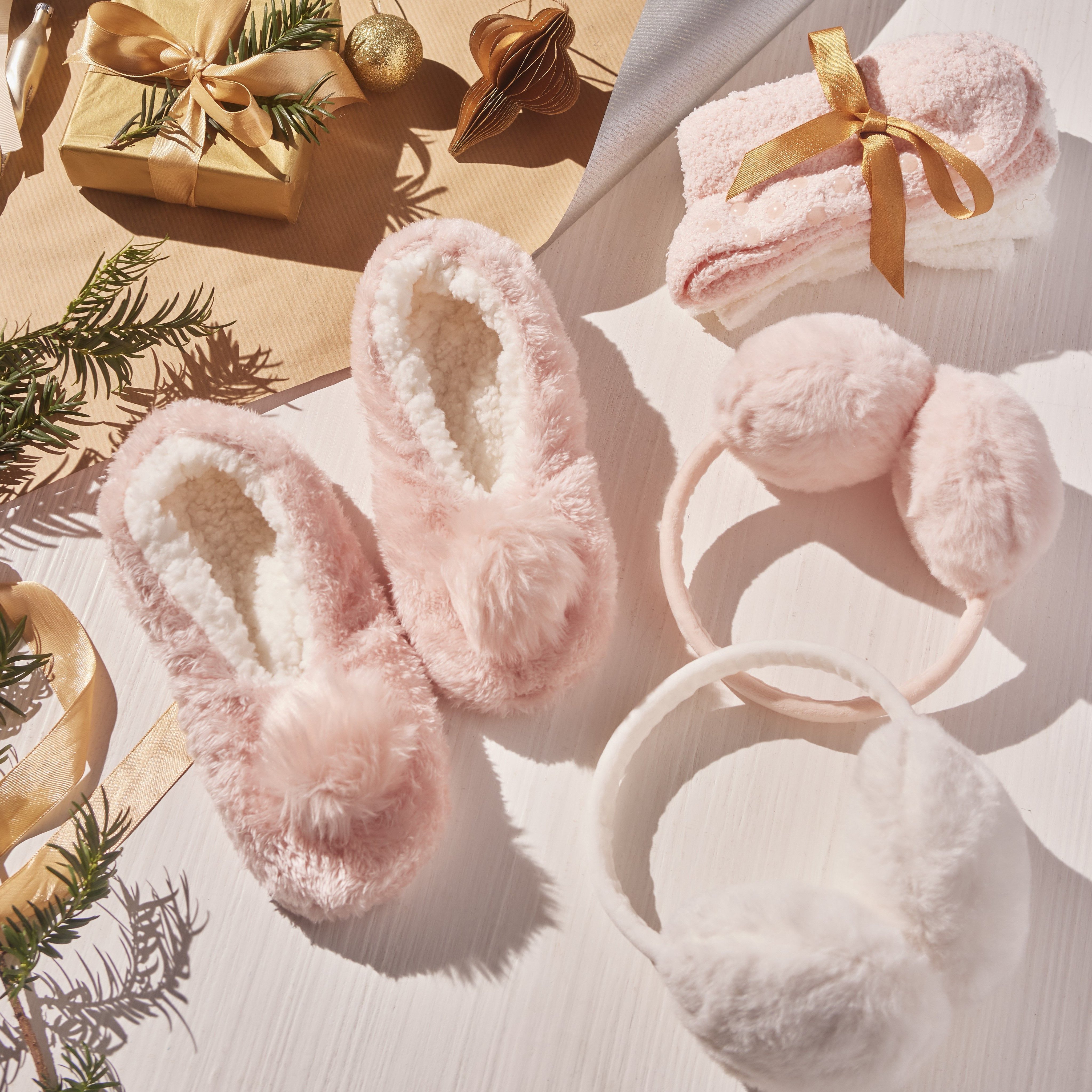 Superdrug slippers sale