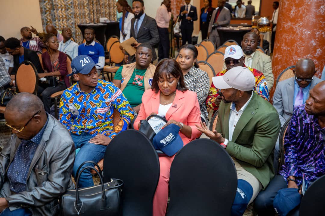 Int_Prov_Kin's tweet image. Désormais l’accès aux services communaux via la plate-forme numérique #MOKANDA est possible. Une initiative du Ministre provincial de l’Intérieur en partenariat avec #AfriqueDigital @PhinnesMassomb1 @PepithoKilala07 @AlambaNathalie