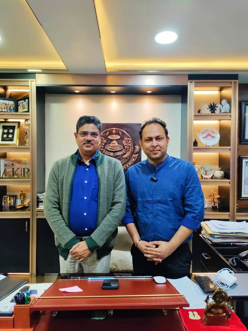 Ek Mulakat @lucknow_university__lu  Vice Chancellor
<a href="/profalokkumar/">Professor Alok Kumar Rai</a> sir Thank you so much sir...!! 📻🙏
#lucknowunivercity #vc #interview #univercity #meeting #interview #picture #humble #learning #conversation #knowledge #books #teaching