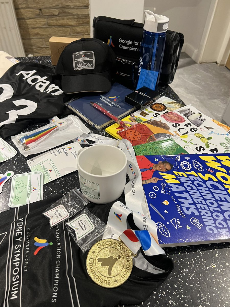 Reunited with my Google swag! My suitcase got lost somewhere along the way from Sydney to Hong Kong to London to Manchester. I was worried about all of these glorious freebies! But, fear not, they all made it back to me! #GoogleChampions #GoogleET #GoogleEI #SYD19