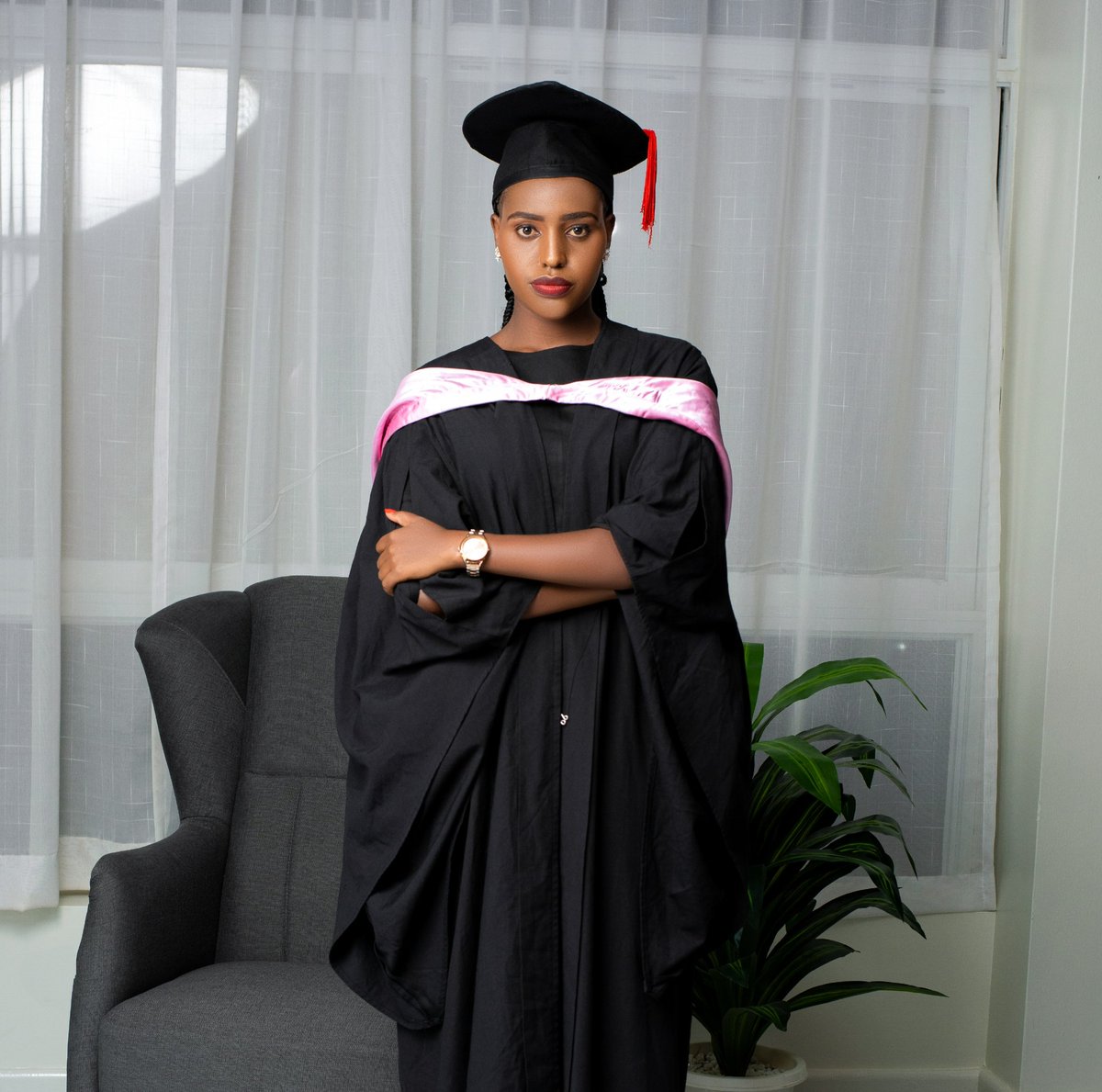 oseur_nancy's tweet image. #Uon70thgraduation 
Glad I made it.
#SiNiUoN 
#UoNClass2023