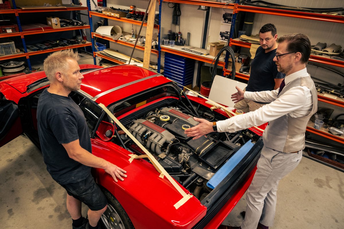 NielsvanRoij's tweet image. New Coachbuilding Project

Well, &quot;some&quot; of you could identify it directly: the donor car for our newest coach building project.

With a great team of crafts people we are working on an Italian flat 12 coupe to design a Targa conversion.

__
#coachbuilt #coachbuild #coachbuilder