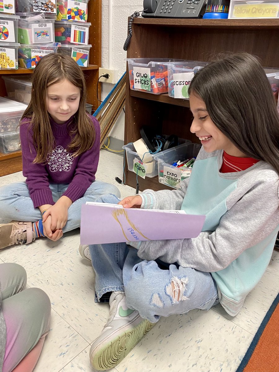 Lucy Clark tweet media