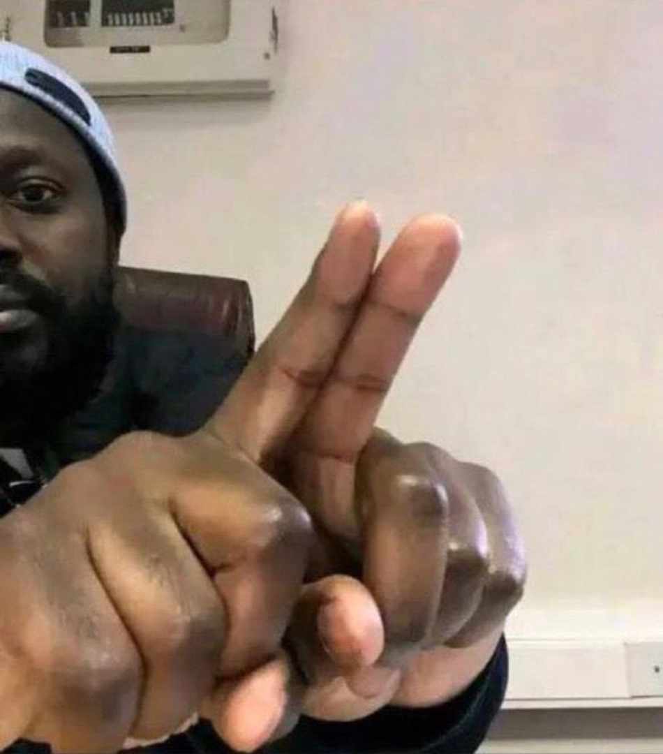 Mtozozo1's tweet image. Melusi from Standard Bank and Justice from VW, bring them to the show TK....🤣🤣🤣