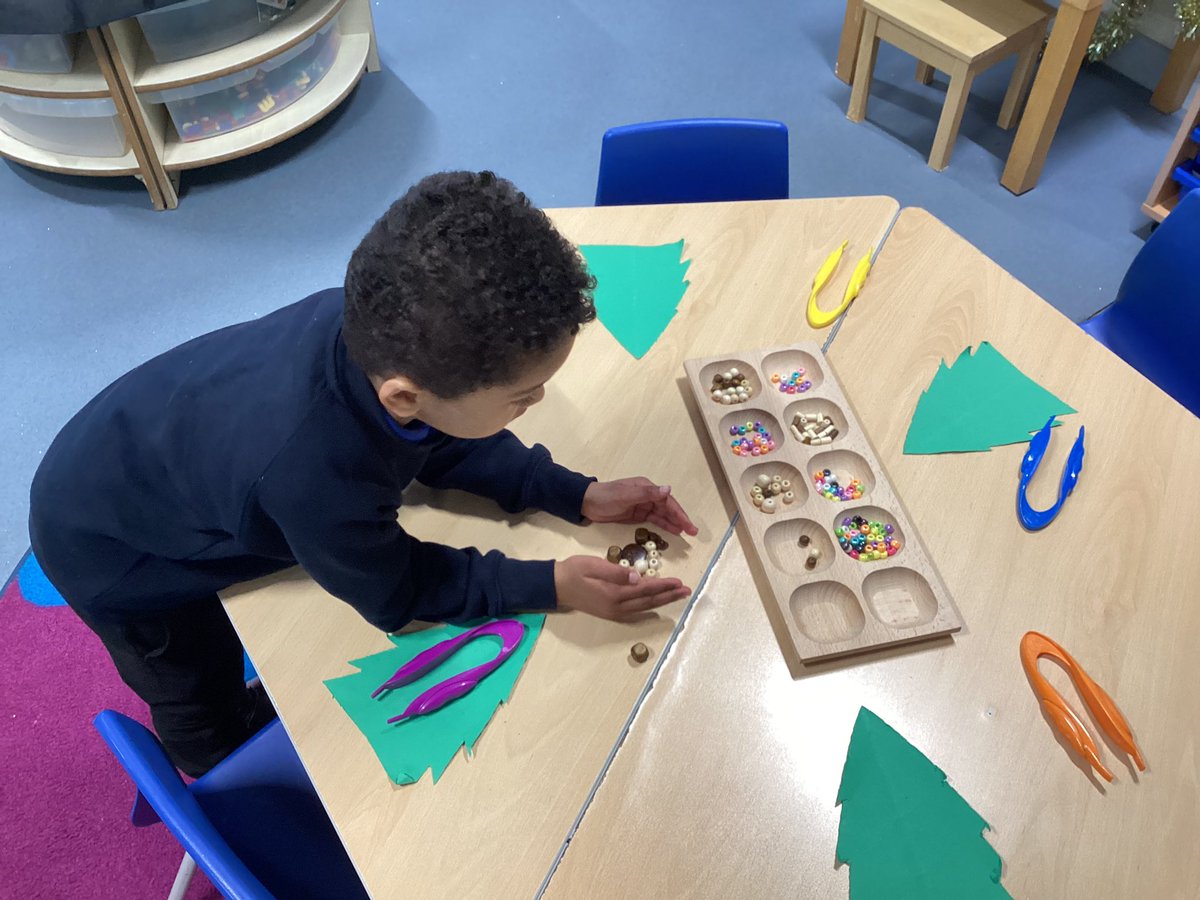 I can’t contain the excitement that I have about how our Reception children are owning their learning. The maths, the fine motor, the relationships 🥰@KingsHeathPri @d_khpa @khpa_d