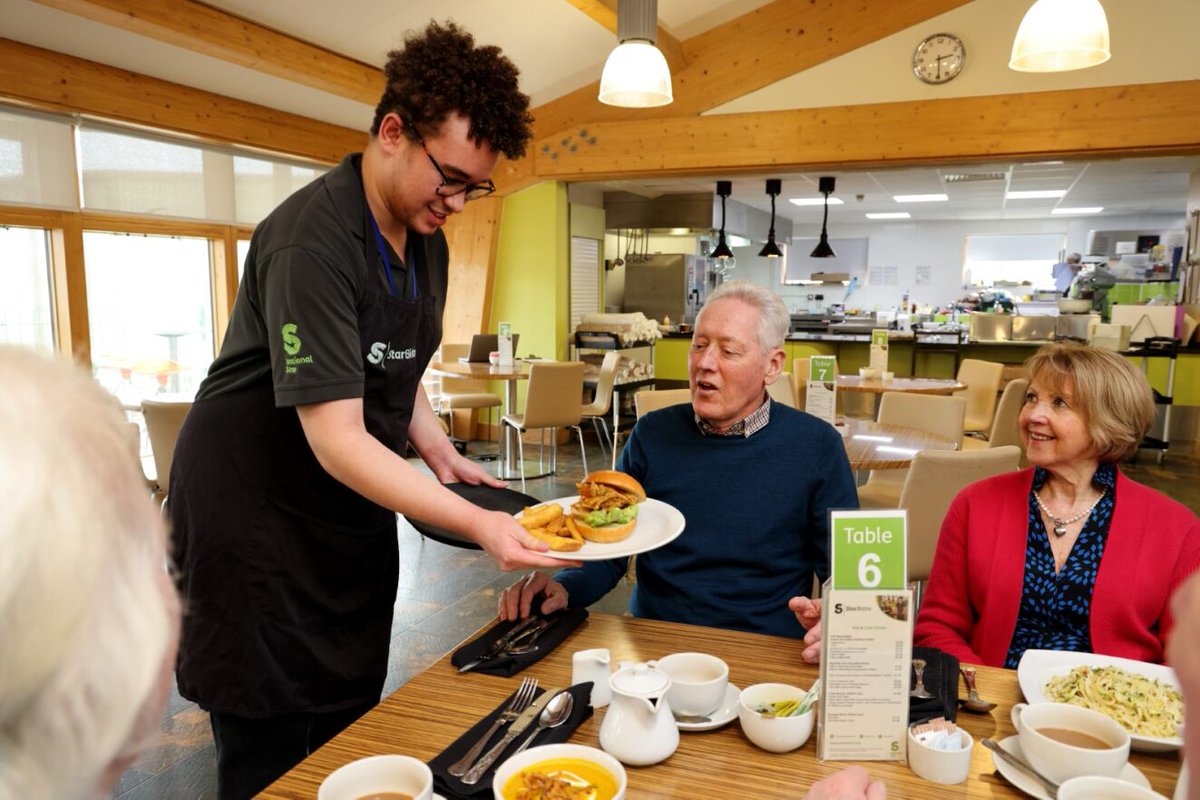 It's #HappyFriday indeed for our #StarBistro team; we've had the fantastic news that following an environmental health inspection, we have maintained our 5* food hygiene rating 🤩