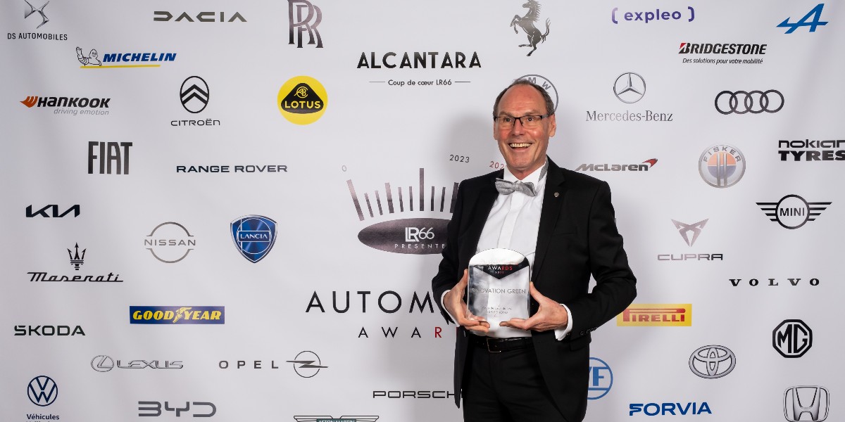 🙏 What a night! Expleo picked up two awards at The 2023 Automobile Awards for two great engineering and technology innovations they developed for the auto sector: 1️⃣ iNOiX and 2️⃣ ExpleoSmeeta ! 🚗 Learn more here. expleo.to/3Nufhrl | #green #innovation #automotive