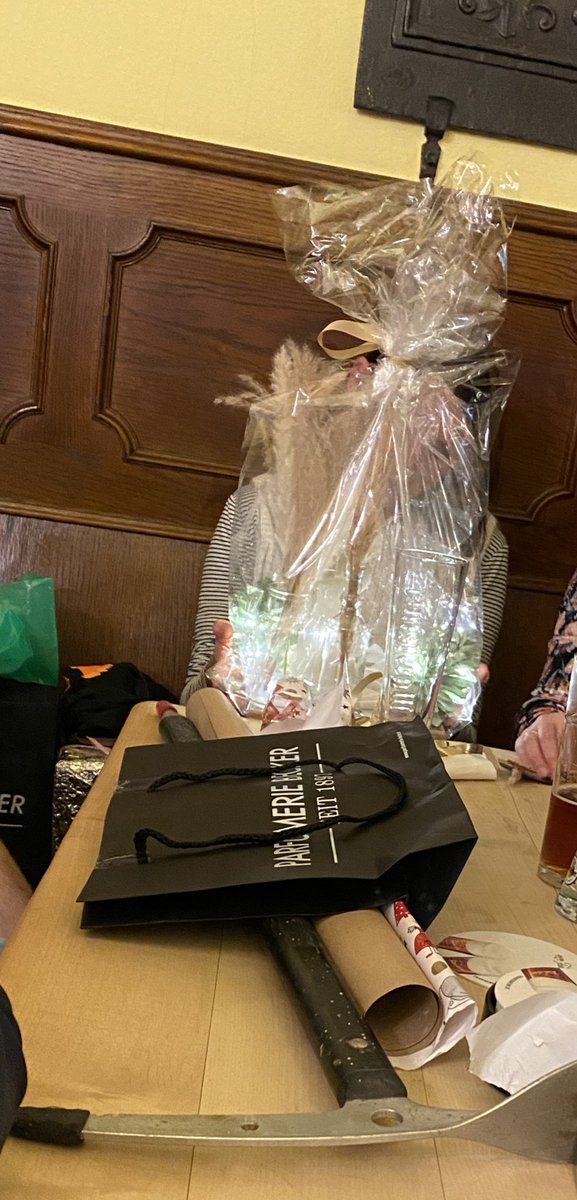 Höhepunkte des Schrottwichtels auf der diesjährigen Weihnachtsfeier