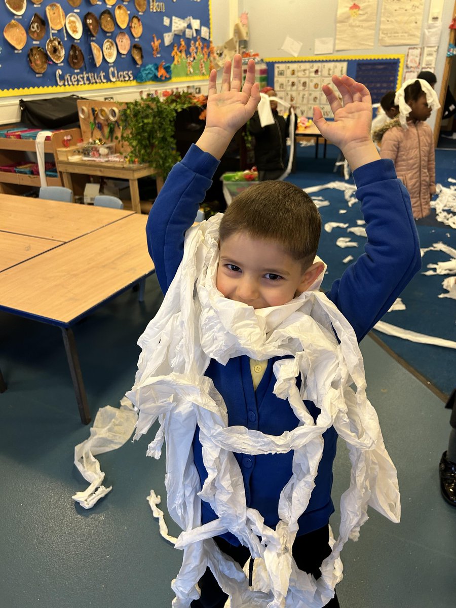 StarksField's tweet image. 🎄Starks Field had a visit from a naughty elf in our reception class this week!