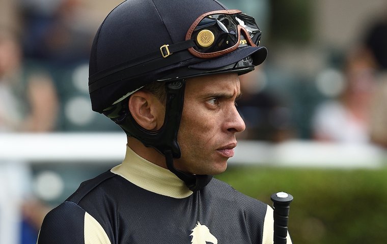 ‘Anyone who is anyone is down here’ Classic-winning rider Sean Levey eager to grasp Gulfstream opportunities During downtime in the UK, leading British-based jockey has joined the ultra-competitive Florida jockey colony for the winter in the US bit.ly/3RqeOHN