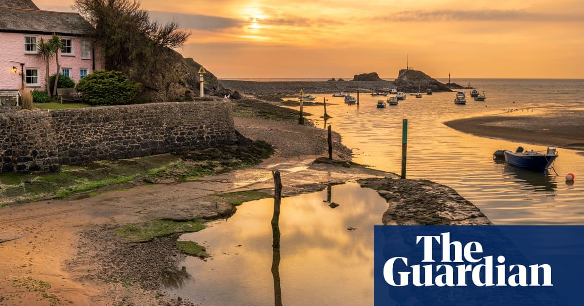 Shared Future CIC (@sharedfuturecic) on Twitter photo We can't afford to wait 🌍 ♻️
<a href="/guardian/">The Guardian</a> & <a href="/sandralaville/">Sandra Laville</a> writes on the @BudeClimates efforts to combat rising sea levels through #ClimateAssemblies
Fantastic work by facilitators <a href="/PNBryant/">Peter Bryant</a>, Jenny Willis and Paul Kahawatte
bit.ly/46UzZHW We can't afford to wait 🌍 ♻️
<a href="/guardian/">The Guardian</a> & <a href="/sandralaville/">Sandra Laville</a> writes on the @BudeClimates efforts to combat rising sea levels through #ClimateAssemblies
Fantastic work by facilitators <a href="/PNBryant/">Peter Bryant</a>, Jenny Willis and Paul Kahawatte
bit.ly/46UzZHW