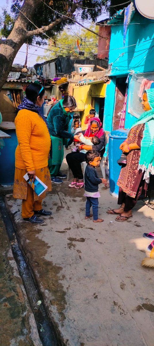 Polio immunization by Health Centre Rangpuri and Delhi Cantt. in New Delhi District. @LtGovDelhi @CMODelhi @MoHFW_INDIA @SantoshRai_IAS