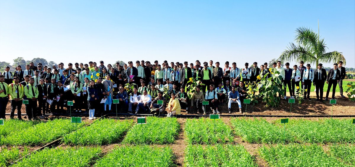 Mahesh Maske (@maske_aec) on Twitter photo Team of 100 agril. student's & faculties from #RDVV visited to <a href="/BISA__India/">Borlaug Institute for South Asia</a> Jabalpur to know the technological advancement in the field of #agriculture. Special gratitude to <a href="/Arunkum81057931/">Arun kumar joshi</a> Dr. Shiv K. Agarwal-ICARDA & <a href="/rgosingh/">Ravi Gopal Singh</a> for their interactive sessions with team. Team of 100 agril. student's & faculties from #RDVV visited to <a href="/BISA__India/">Borlaug Institute for South Asia</a> Jabalpur to know the technological advancement in the field of #agriculture. Special gratitude to <a href="/Arunkum81057931/">Arun kumar joshi</a> Dr. Shiv K. Agarwal-ICARDA & <a href="/rgosingh/">Ravi Gopal Singh</a> for their interactive sessions with team.