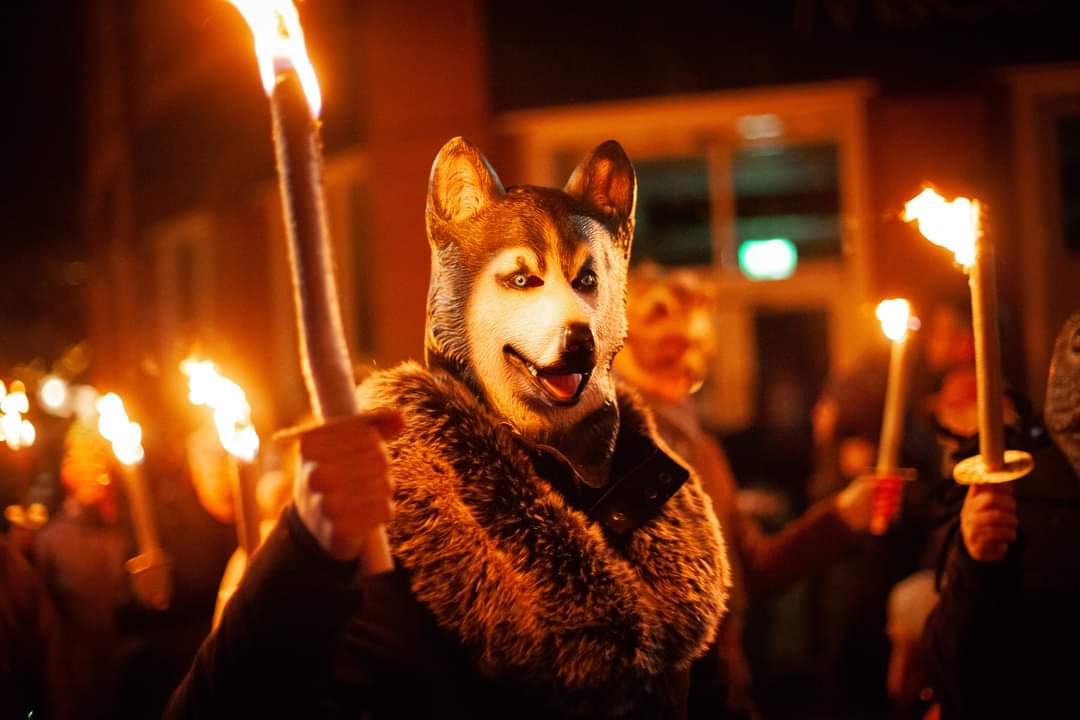 Need to get us some more tomatoes! 🍅
 If you liked our film #TheDroving, please support us and pop your rating and review on <a href="/RottenTomatoes/">Rotten Tomatoes</a>. We'd greatly appreciate it! 🍻
#SupportIndieFilm #FilmUK