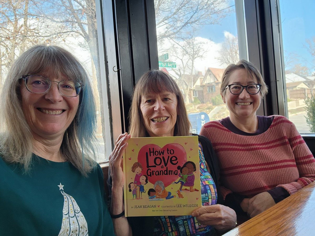 I donated to BrainFoodBooks, King's English Bookshop's non-profit that's gifted 22,000 new books to kids with little access to books. For HOW TO LOVE A GRANDMA's launch I donated $5 per book sold. Thanks! @KnopfBFYR @randomhousekids @RHCBEducators @leewildish Great organization!