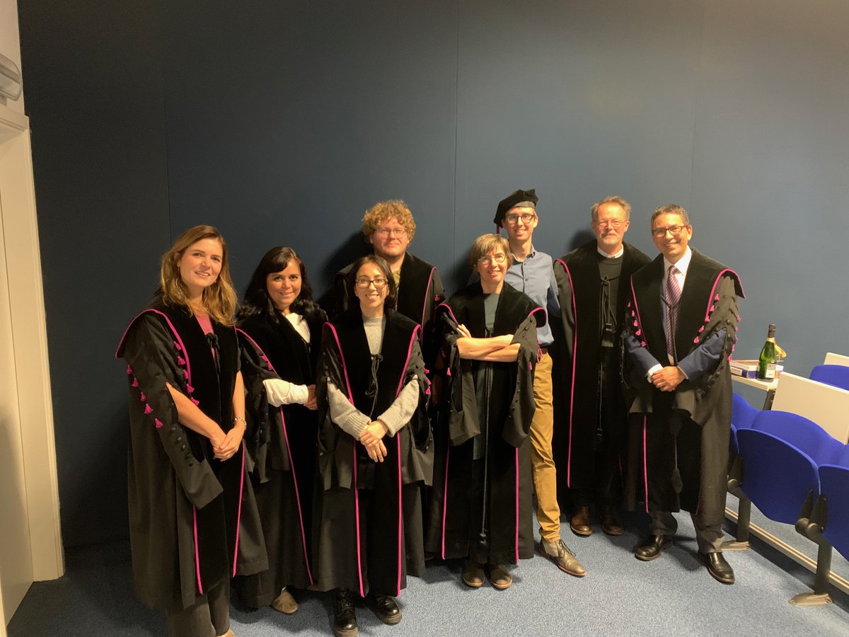 JanssensLab's tweet image. Very proud PI with a fantastic PhD defense of @Victor_Bosteels @InflamResCen. Thanks at Caetano @ReiseSousaLab and Fabiola @Fbosorioo for coming all the way from London and Chile to join us. All the best to Victor for his new adventures in @bart_lambrecht and @ReiseSousaLab!