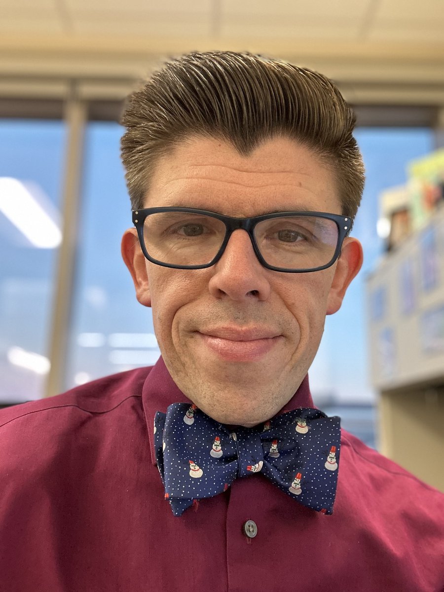 Breaking bad news with a dear patient of 3 years that her cancer was progressing and her body was too weak to safely proceed with treatments and she said 'How are you doing with all this?' #BowTieFriday #selfcare #GIonc @rubin_allergy @DocWithBowtie @zachradcliffphd @kjdelay1