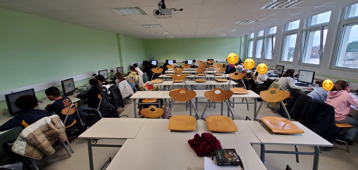 EloJA4's tweet image. Le #concourscastor ça met tout le monde d&apos;accord... hey, mais ça fait un slogan !🤭