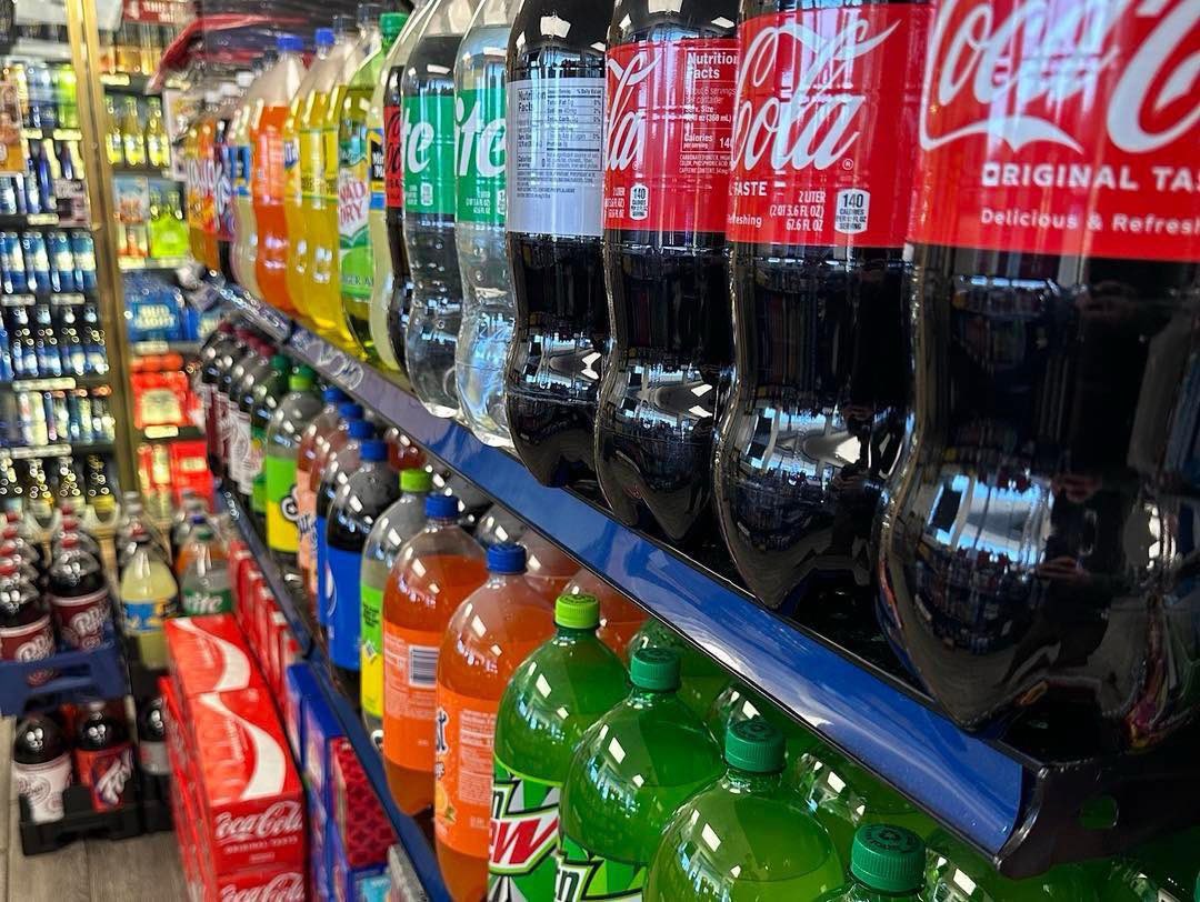 FairOil's tweet image. Neshoba Mart &amp;amp; Deli in Philadelphia has about every flavor of 2-Liter drinks out there! Stop in and check out the store the next time you are in the area!!

#FairOilFuelCard #FairOilCompany #FairFresh  #ServiceMatters