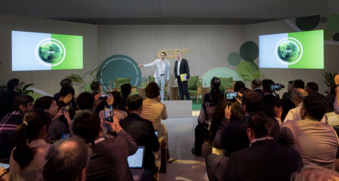 Through The I tweet media