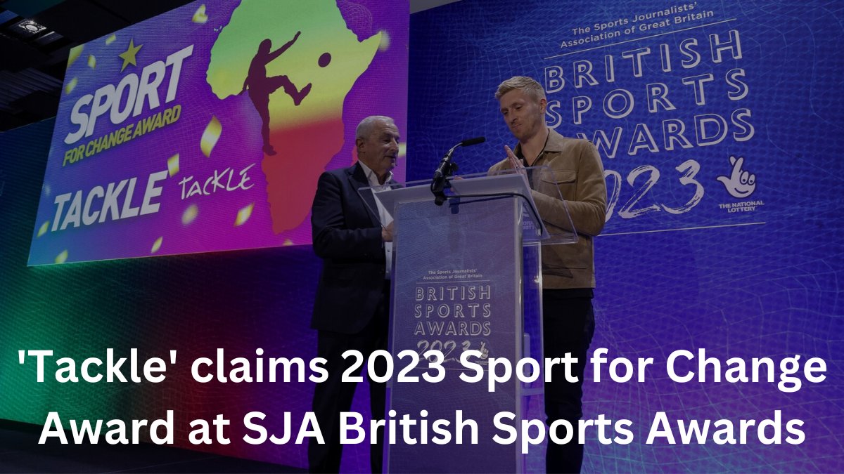 #PremierLeague footballer @Ben6Mee helped the #SportForDevelopment Coalition announce @TackleAfrica as winner of the ‘Sport for Change’ category at the 2023 @SportSJA British Sports Awards in London recently. Read more 👉🏾 bit.ly/3vajrhG #SportForDevelopment #OpenGoal