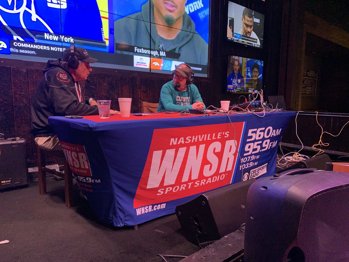 NashSportsRadio's tweet photo. #Commitmas 2023
Hour 3 - The @BillisKing Show, presented by @OmniNashville inside #Barlines https://t.co/OVHE5VCItV