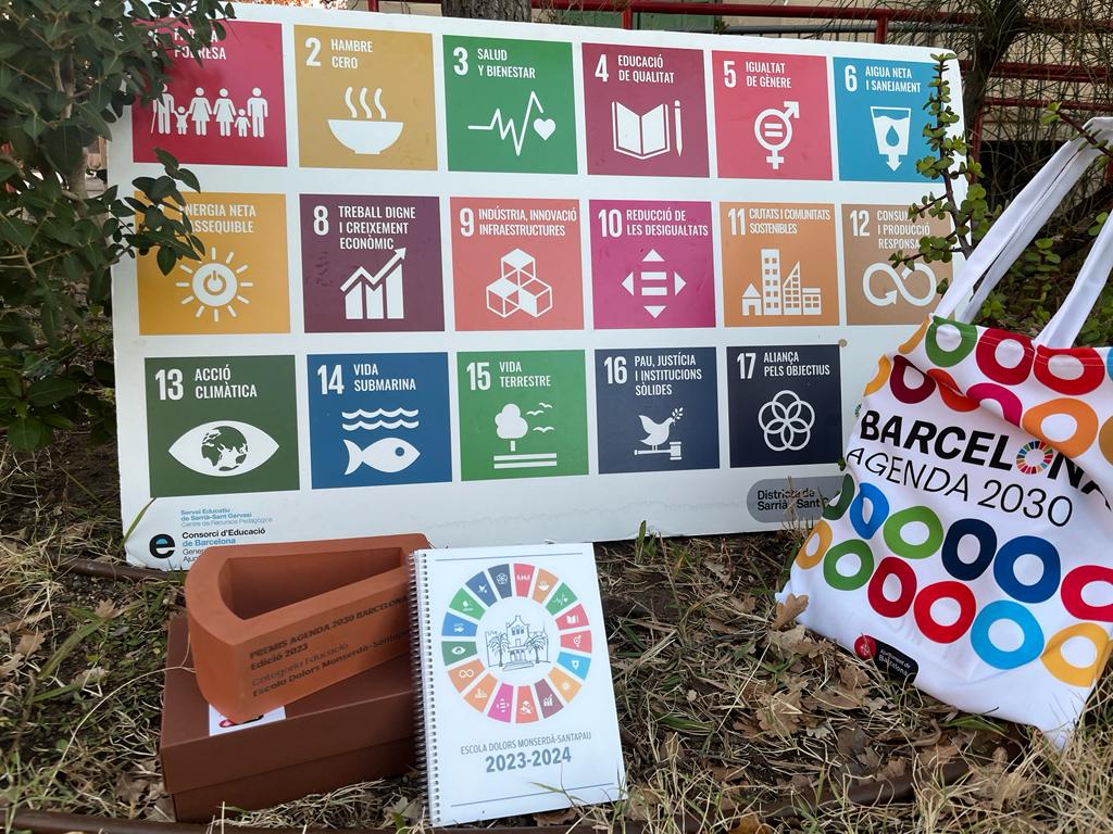 DMS (@dmsescola) on Twitter photo Estem contentes d'anunciar que l'escola ha estat guanyadora del premi #Agenda2030 a la millor iniciativa d'un centre educatiu de primària! Felicitem a tots els mestres i als infants per treballar conjuntament per un món millor! <a href="/BCN_Agenda2030/">#Agenda2030 Barcelona</a> <a href="/consorciedubcn/">Consorci d'Educació</a> <a href="/educaciocat/">Educació</a> #ODS Estem contentes d'anunciar que l'escola ha estat guanyadora del premi #Agenda2030 a la millor iniciativa d'un centre educatiu de primària! Felicitem a tots els mestres i als infants per treballar conjuntament per un món millor! <a href="/BCN_Agenda2030/">#Agenda2030 Barcelona</a> <a href="/consorciedubcn/">Consorci d'Educació</a> <a href="/educaciocat/">Educació</a> #ODS