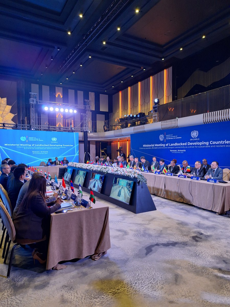 At #LLDC Ministerial meeting in Yerevan today @Tatiana_Molcean highlighted the role of @UNECE legal instruments & tools in facilitating #transport & #trade connectivity, esp. the new instrument to enhance rail freight transport & standards for digitalization of information flows.