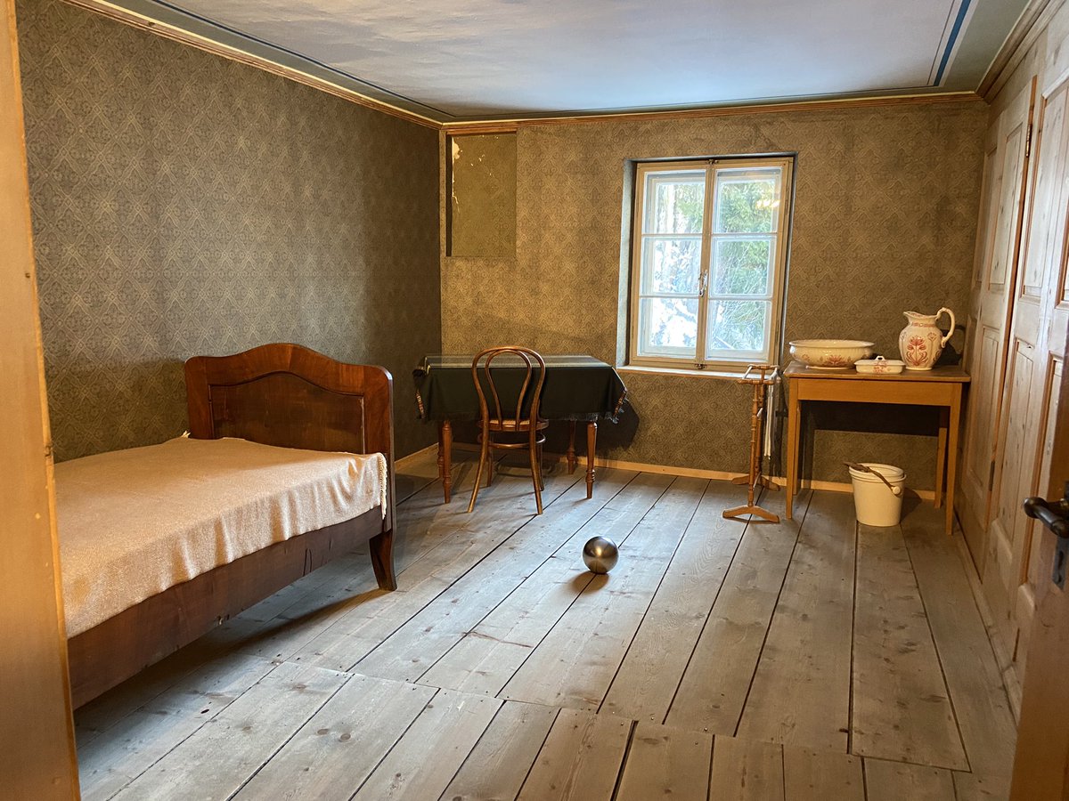 Samantharhill's tweet photo. “You’re bed is right above Nietzsche’s.”

Nietzsche’s bedroom. I can’t believe I get to spend a week writing about loneliness here. https://t.co/jaCcU5Sp6Z