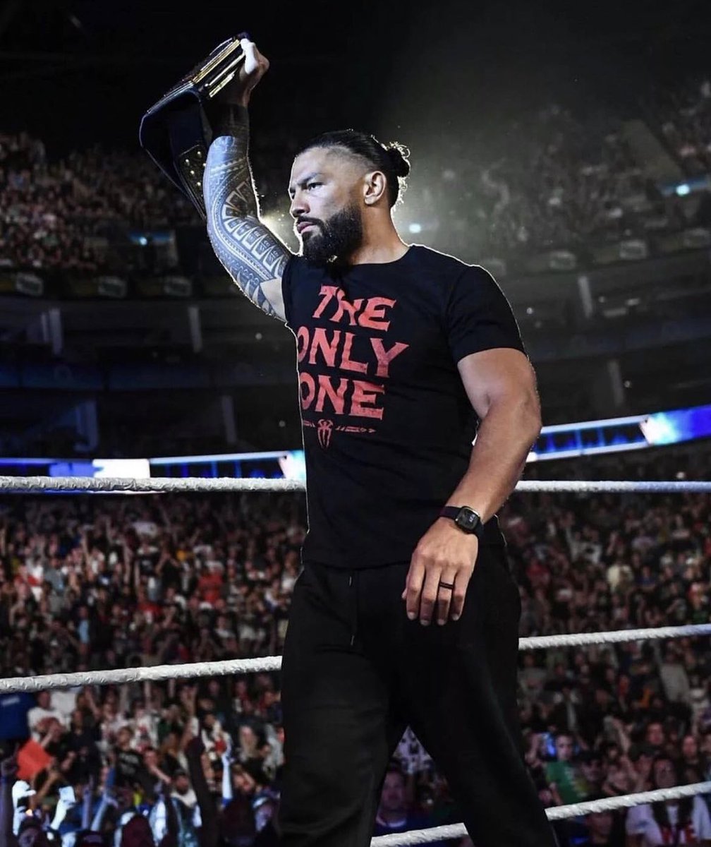 reigns_era tweet picture