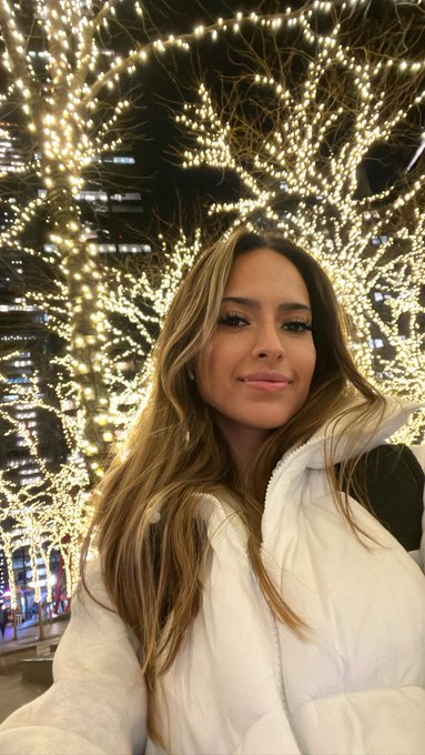 Rare 8 am GM wishing everyone a beautiful day 🫶 https://t.co/k9zuDvJz7Q