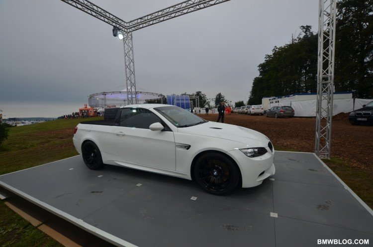 iamthatOpsGuy's tweet image. On April 1, 2011, BMW surprised us again with a pickup twist! Based on the E93 M3 convertible, it sported a 450kg load capacity. Initially an April Fools&apos; joke, it featured the M3&apos;s widebody and the powerful 420hp 4.0L S65 V8 engine. #BMWPickup #AprilFoolsFun 🌈