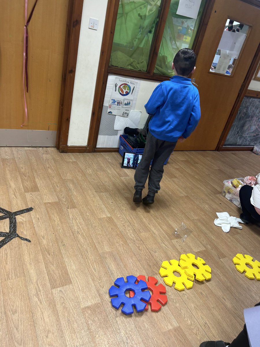 Fitmas Challenge 7 - this boy recorded himself creating a fitmas work out! <a href="/FalkirkSport/">Falkirk Active Schools & Sports Dev</a> #falkirkfitmas2023