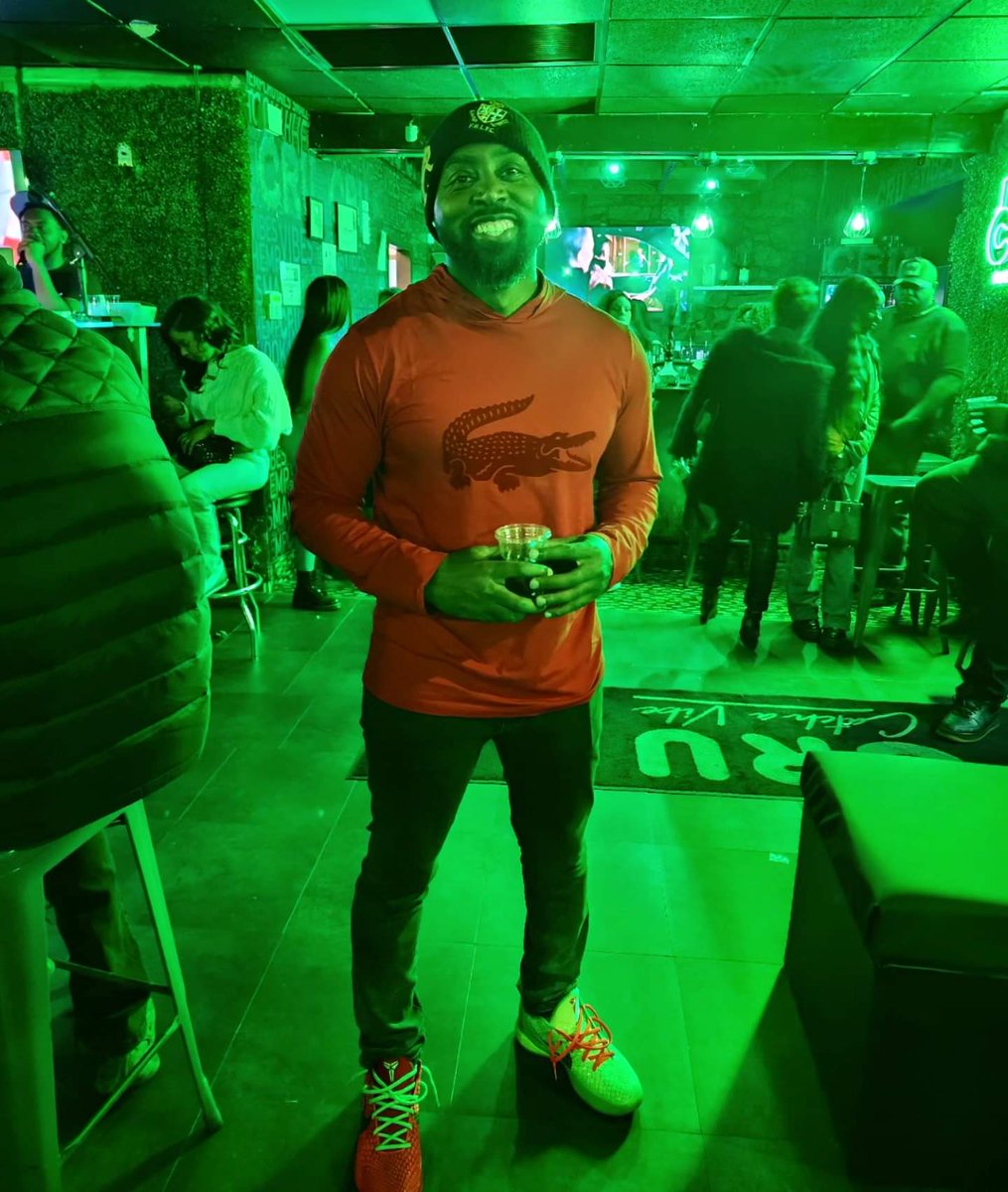 Listen2Lance's tweet image. #SwagKingKong #GrinchThatStoleChristmas #SoFlyImAFlightRisk #WhoWaitsOnReleaseDates