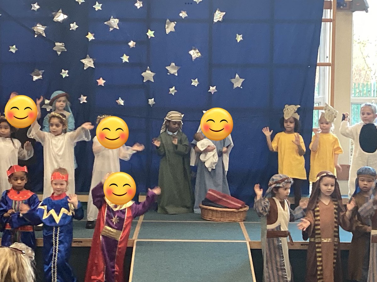 What wonderful performances from KS1 and EYFS for our Nativity yesterday @OurLadyandAllS1 #teamwork #speaking