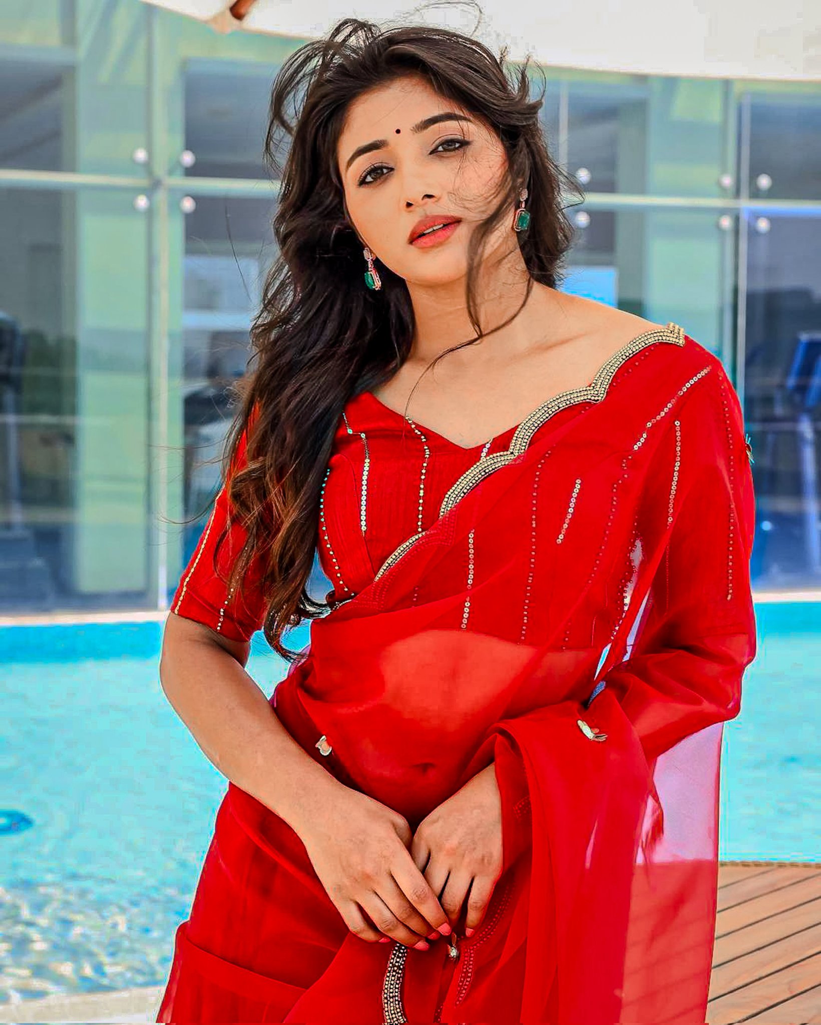 GBZcGEDXgAAX7JK?format=jpg&name=large