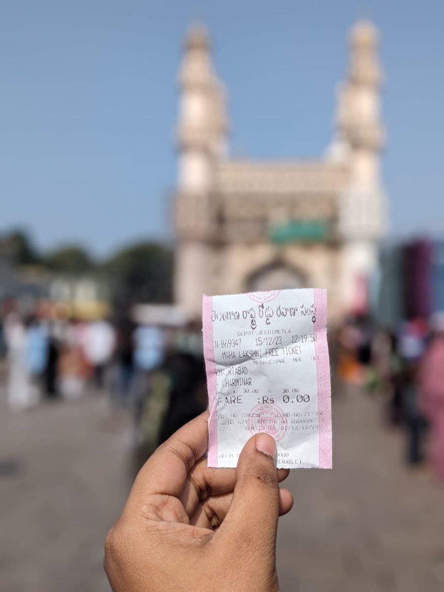 DonitaJose's tweet photo. My first #ZeroTicket 🎫 to the beautiful Charminar
To more women stepping out and reclaiming public spaces 😊 https://t.co/4gpWoHjhN8