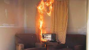#FastestwaterFriday: #SpaceHeaters cause about 25K #housefires & 300 fatalities in the US each yr. Property damage from these fires can be devastating. Residential #firesprinklers can contain & often extinguish these fires. The more you know, the more you'll ask for #fastestwater