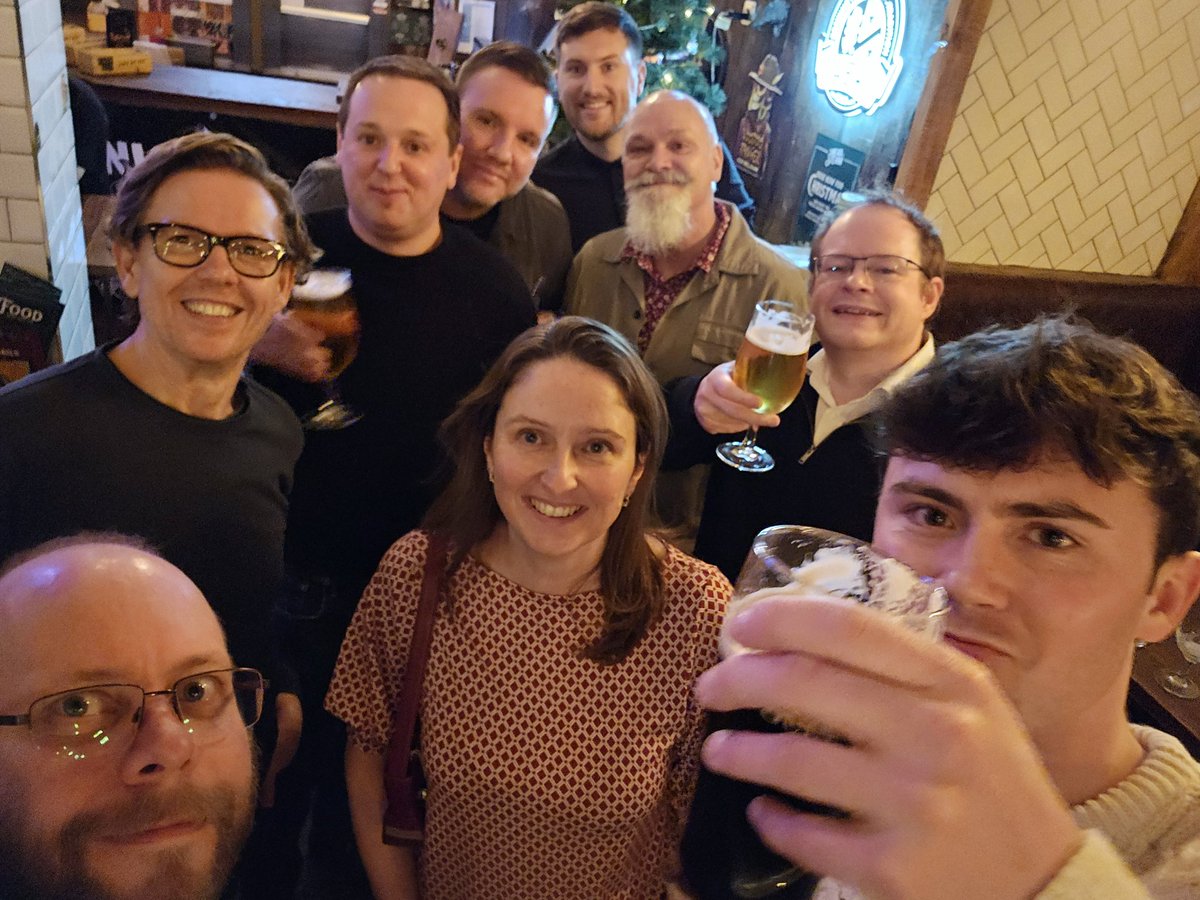 Great to catch up with old faces and to meet new ones last night.
#NorthernLighters
<a href="/LightingNorth/">Northern Lights</a>