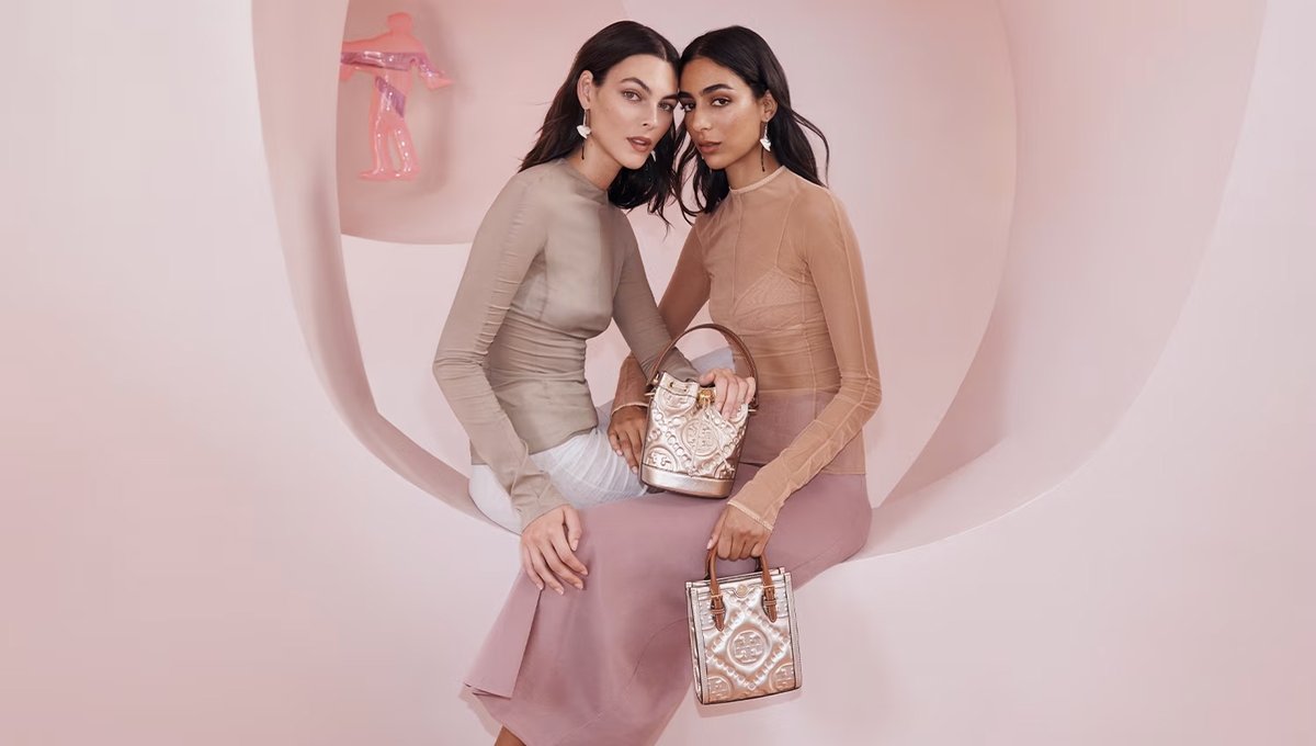 Le Palais Bulles is the stunning backdrop of <a href="/ToryBurch/">TORY BURCH</a>’s #Holiday collection, where #style meets sophistication. Featuring #models <a href="/VittoriaCeretti/">ؘ</a> &amp; <a href="/NoraAttal/">nora</a>, the incredible celebration of style unfolds with elegance and innovation. bit.ly/3Rh4t29  #IssaPR