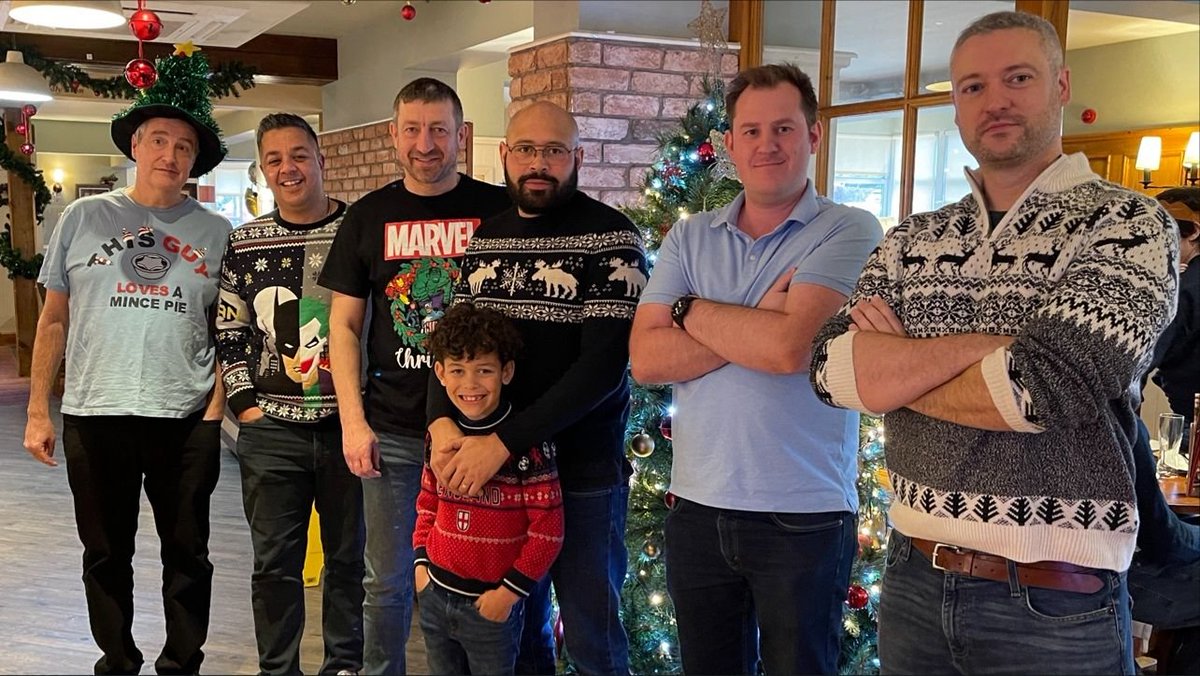 Guy Leech (@guyrleech) on Twitter photo #EUC Brekkie Club (Wakefield Chapter) Xmas lunch today (same venue as breakfasts, just far less black pudding). We even got a new, young, recruit to our marvellous institution. Great conversation as always
@ShabazDarr <a href="/ChrisJMarks/">Chris Marks</a> <a href="/ControlUpNinja/">Lindell Harry</a> <a href="/RyMangan/">Ryan Mangan</a> <a href="/BenWardUK/">Ben Ward</a> #EUC Brekkie Club (Wakefield Chapter) Xmas lunch today (same venue as breakfasts, just far less black pudding). We even got a new, young, recruit to our marvellous institution. Great conversation as always
@ShabazDarr <a href="/ChrisJMarks/">Chris Marks</a> <a href="/ControlUpNinja/">Lindell Harry</a> <a href="/RyMangan/">Ryan Mangan</a> <a href="/BenWardUK/">Ben Ward</a>