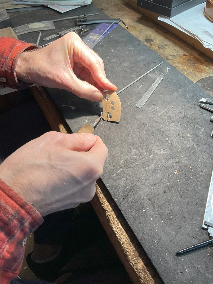 Steve is carefully shaping the ankles on this new bridge for a customer instrument. Every new bridge that we cut is uniquely prepared by hand to achieve the best possible sound #craft #strings #bridge