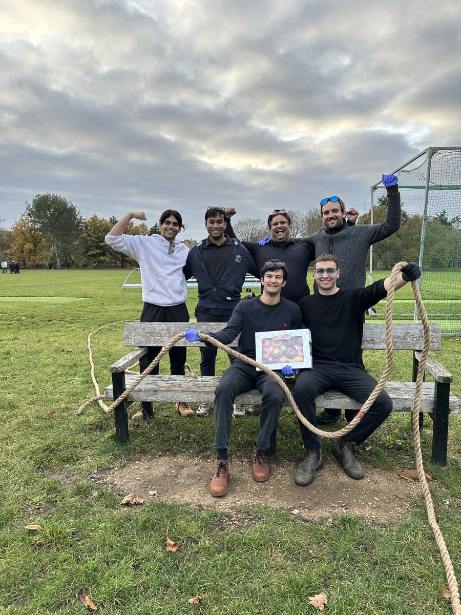 Pre-Christmas Fun! Look what some of our researchers got up to today. Huge congrats to the winning team. Well deserved guys! #tugofwar
